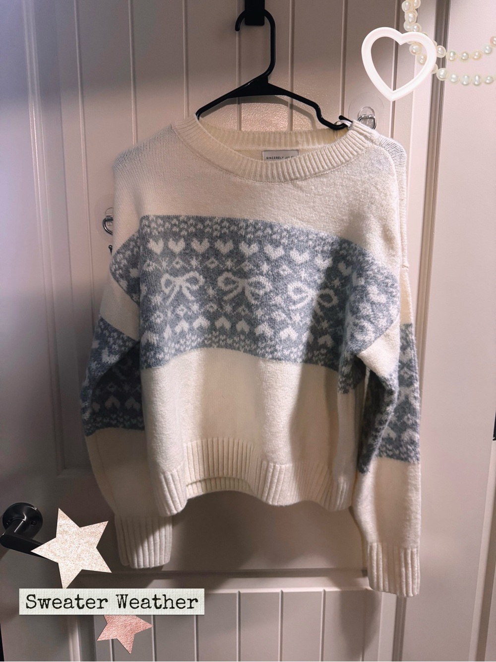 NWOT Sincerely Jules Cozy Knit Bow Pattern Sweater